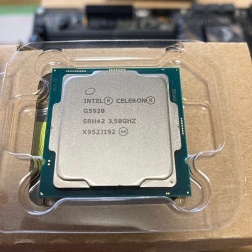 家具 cpu Celeron G5920