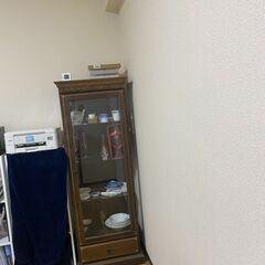 【無料】木製ガラスショーケース　飾り棚