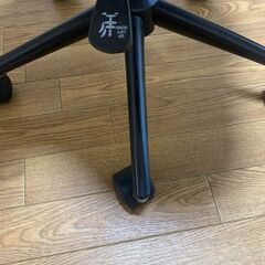 デスクチェアですの画像