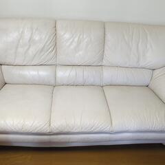 ソファー売ります。値下げしました。1000円の画像