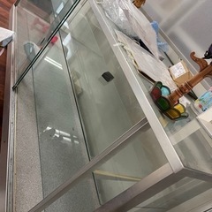 【受渡完了】ガラスのショーケース180センチ✖️90センチ（ 足...