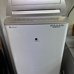 Panasonic 衣類乾燥除湿機 F-YC120HLX