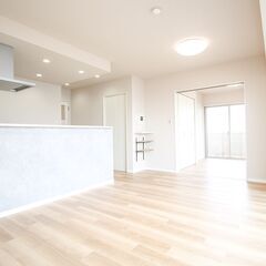 【　不動産　営業　募集！　】(未経験者大歓迎)の画像