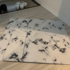 ダイソー人気商品　大理石シート