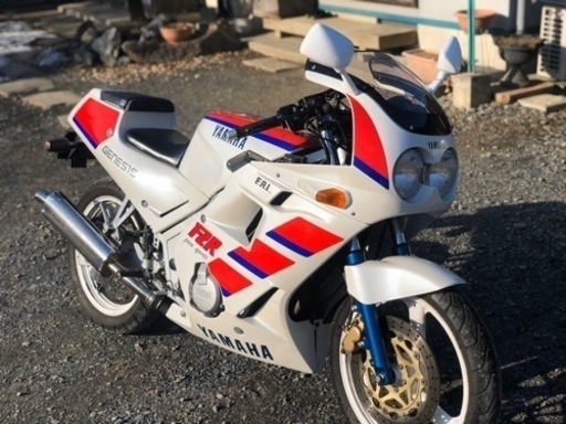 FZR250 2KR 3HX実動　書類付き　メッセージにてやりとり後購入お願いします。