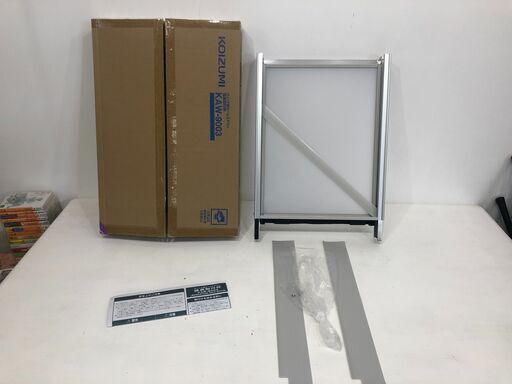 22H141 7 未使用品 KOIZUMI ルームエアコン(冷房除湿器専用) 窓用エアコン KAW-1612 延長取付枠付き