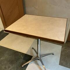 PACIFIC FURNITURE SERVICE 
SIDE ...