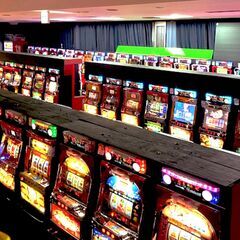 スタッフ募集 社員 アミューズメント ゲームセンター運営 ＆ メンテナンス スタッフ　住込OK 休日車無料貸出OK の画像