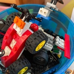 男児おもちゃの画像