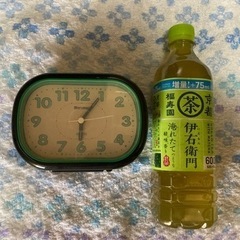 中古「目覚まし時計」の画像