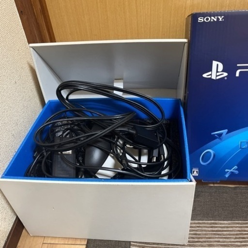 プレステ4 Pro 1TB VRも