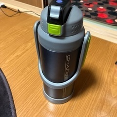 ステンレス製水筒の画像