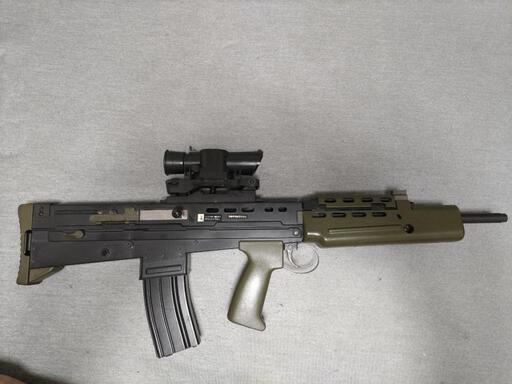 エアーガン　ライフル　5.56mm L85A1　トイガン　模型　完成品　BB弾　おまけ付き!!