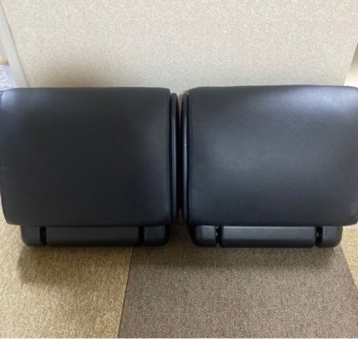 トヨタ純正　オットマン2個　ボクシー