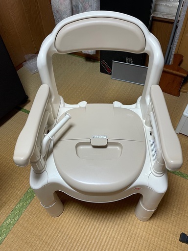 簡易トイレ　ポータブルトイレ