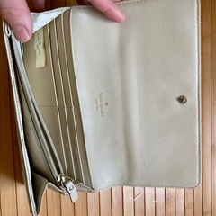 Kate spade お財布の画像