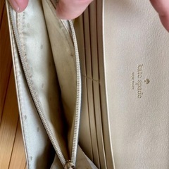 Kate spade お財布の画像