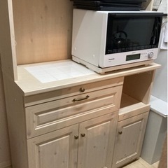 ユーアイ　食器棚　キッチンボードの画像