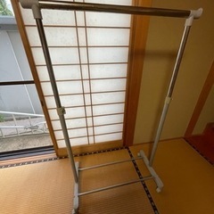 ハンガーラックシングルの画像