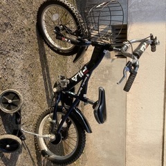 子供用　自転車　補助輪も有り　