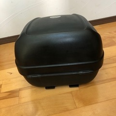 スズキ BY GIVI 『バイク&スクーター用トップケース』収納アクセサリーの画像