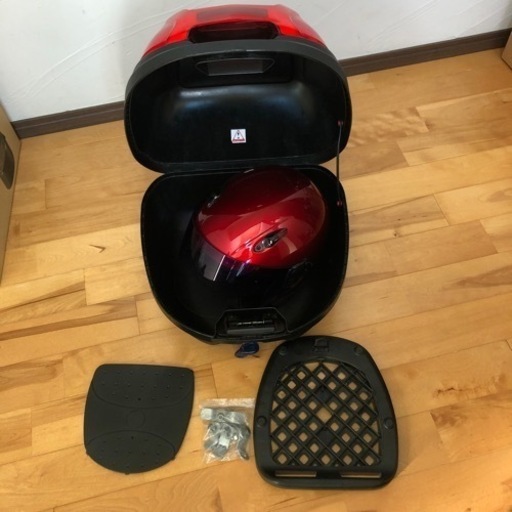 スズキ BY GIVI 『バイク\u0026スクーター用トップケース』収納アクセサリー