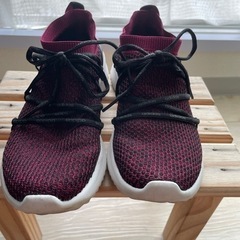 adidas レディースシューズの画像