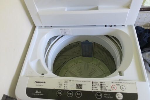 Panasonic　洗濯機　５L　パナソニック/NA-F50B11C