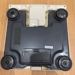 オムロンOMRON 体重計　体重体組成計 カラダスキャンHBF-904の画像