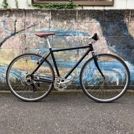 マットブラックなクロスバイク❗️整備済み！