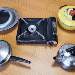 キッチン器具とカセットコンロセット
