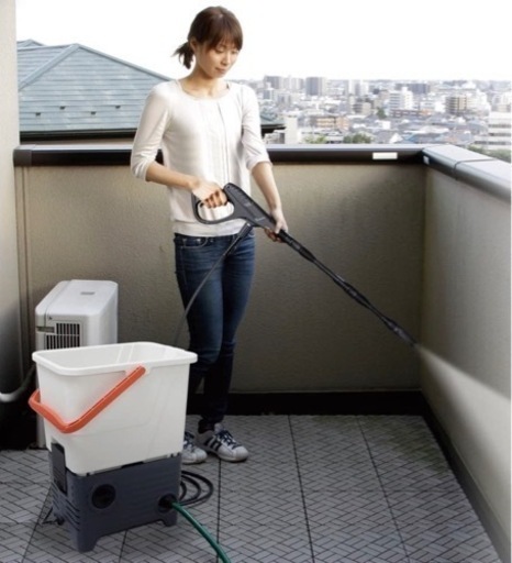 タンク式高圧洗浄機　アイリスオーヤマ