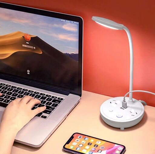 テーブルランプ ledデスクライト 角度調節可能 usb充電対応 目に優しい　新品