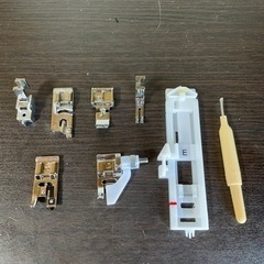 【特殊押さえ付】juki 家庭用ミシン　Kalos 　HZL-K10の画像