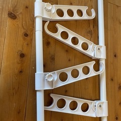 つっぱり棒タイプ室内干しセットの画像