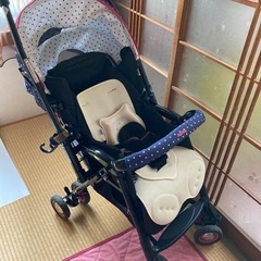 アップリカ　ベビーカー中古