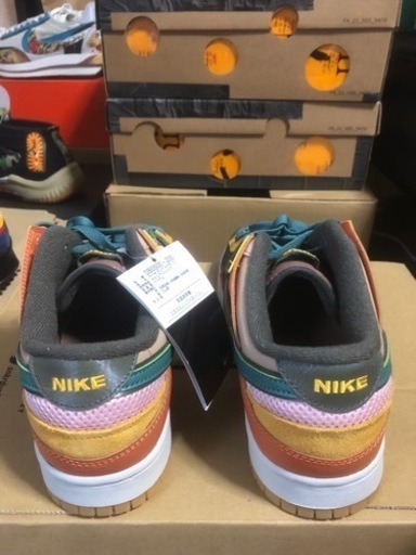 sb dunk low scrap 