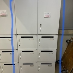 定価２０万　イトーキ　6人用ロッカー型 保管庫付き　シンラインキ...