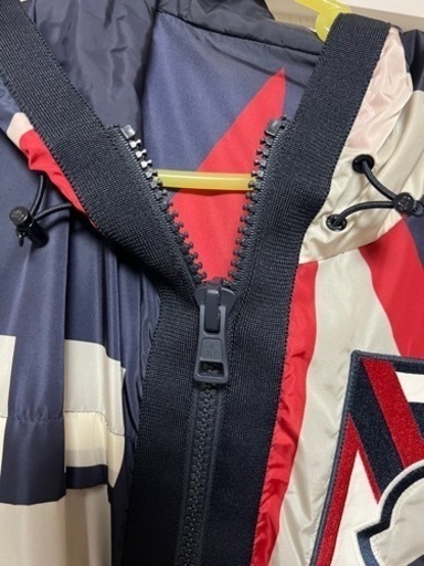 希少　レア　モンクレール　クレイググリーン　ナイロンジャケット　ラファエル　着用