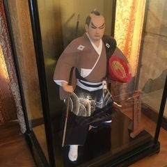 黒田武士の人形　末九郎作　飾り棚付き