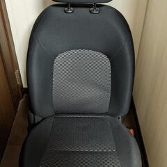 マーチ K-13 純正フロントシート（運転席・助手席）