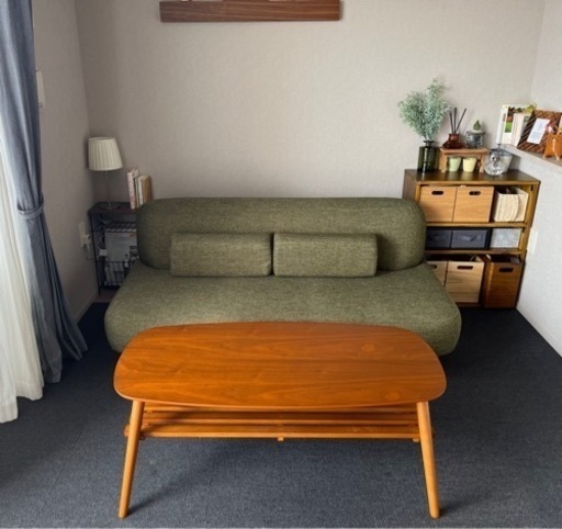 [新品同様]3人掛けコンパクトソファー・ローテーブルのセット