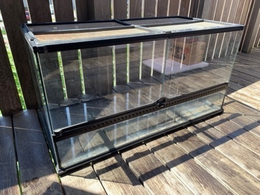 爬虫類ケース　90×45×45