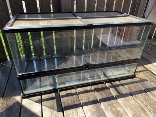 爬虫類ケース　90×45×45
