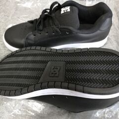 【新品】DCスケートボードシューズ【スケボー】の画像