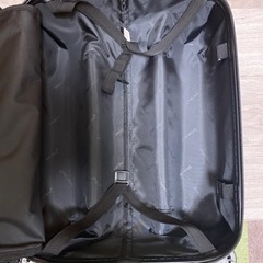 スーツケースの画像