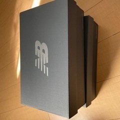 スニーカーの箱