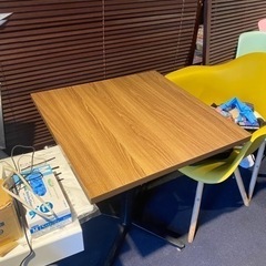 カフェテーブル　テーブル　机　7月28日まで！！
