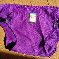 赤ちゃんを椅子からおちないようにする紐