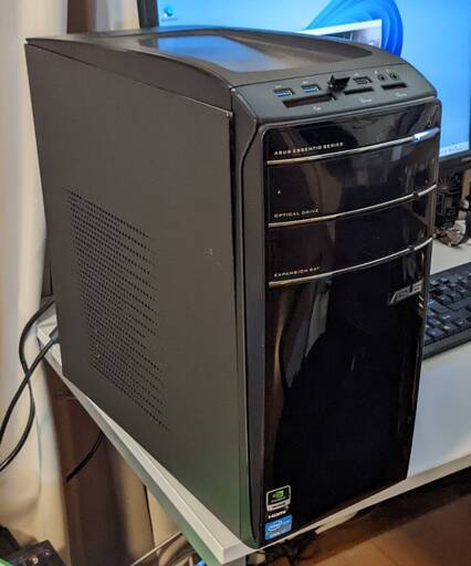 ASUSゲーミングPC/ Apex regendsインストール済み/ Windows 11Homeインストール済み/ 話題の「Stra